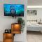 SKG Retreat Emerald - 5min from Metro & Seafront - Solún
