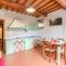 Gorgeous Home In Castiglion Fiorentino - 卡斯蒂廖恩菲奥伦蒂诺