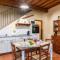Gorgeous Home In Castiglion Fiorentino - 卡斯蒂廖恩菲奥伦蒂诺