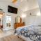 Palmer Getaway with Mountain Views and Fire Pit! - بالمير