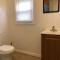 Private apartment with 3 bedrooms and 1 bathroom near Newark International Airport EWR and New York City - Newark