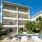 Casual Beachfront Studio with Pool apts by Bluescape