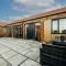 Elegant Barn Retreat with jacuzzi - Grainthorpe