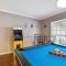 Heated Pool House 14 PPL Stunning Pool Table - 布兰登