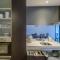 City Dream 2br1ba Apt Melbournepoolgym