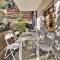 Tranquil location, terrace & relaxation