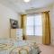 Lake Views and Pool Access Osage Beach Condo - Osage Beach