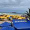Apartamento pé na areia praia Tombo