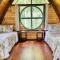 Sacha Urco Lodge -Private Cloud Forest Reserve in Mindo- 4x4 recommended March-April