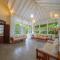 Idda Boutique Villa - Four Bedroom Luxury Villa with Private Pool Near the Beach