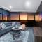 Circle on Cavill - One Bedroom Apartments - Self Contained & Privately Managed - Gold Coast