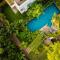El Rocio by The Blue Kite - Estate 2BHK Apartments in Assagao with Common pool, Free Parking, 8 min away from Vagator Beach