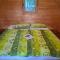 Forest Lodge Camping Menina