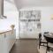 Chic Flat in Vibrant Area by Copenhagen Canals - Copenaghen