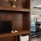 Comfort Suites Columbus East Broad
