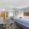 AmericInn by Wyndham Pella