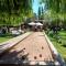 Lamadrid Guest House