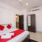 Ronnies Studio Apartment
