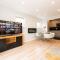 Peaceful Stylish Oasis 2 minutes from Station Pass the Keys - Feltham