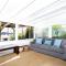 1002 E Oceanfront