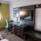 Holiday Inn Express Maspeth by IHG Holiday Inn Express Maspeth by IHG
