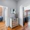 Downtown Loft Amazing Bath Tub & Shower #9