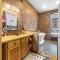 Downtown Loft Amazing Bath Tub & Shower #9