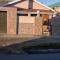 Vee’s Guest House