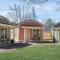 Queen City Bungalow & Cottages - Burlington