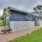 Convenient Sarasota Studio with Lush Backyard! - 萨拉索塔
