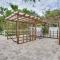 Convenient Sarasota Studio with Lush Backyard! - 萨拉索塔