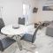 SunSea Apartment