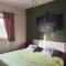 Apartment and Room Marlen