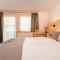 AURA Bed & Breakfast