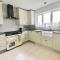 7 Porthilly View