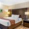 Quality Hotel & Suites