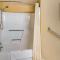 Quality Hotel & Suites