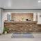 Country Inn & Suites by Radisson, Grand Rapids Airport, MI