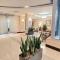The Tides 1bedroom apt 3rd floor We are on the Beach! - هوليوود