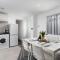 Modern Garden Apartment in a Large Victorian house