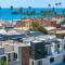 Rooftop Home With Ocean View & Private Parking - Оушенсайд