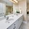SMP #202 Upscale 3 BR Beachfront Condo-Sleeps 10!