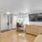 Lara Studio in Laugardalur valley, Reykjavík Central Park and Botanical Garden, Private entrance, FREE Private Parking on side