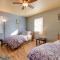 Renovated Charlotte Bungalow - 3 Mi to Downtown!