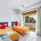 Villa Marrachinho by Villa Plus