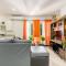 Unit 1 Palazzo Rickets Drive Runaway Bay - Runaway Bay