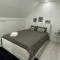 Next2Airport - Appartement House of Lions