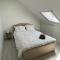 Next2Airport - Appartement House of Lions