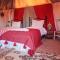 camp luxury desert