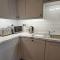 Modern, spacious one bed flat in heart of Monmouth - Монмут